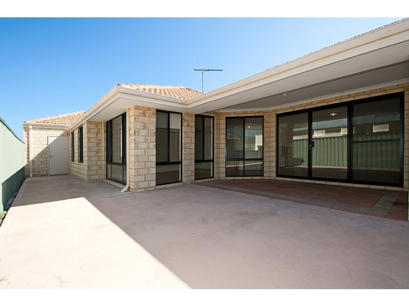 12  Tangier Parkway, Port Kennedy WA 6172