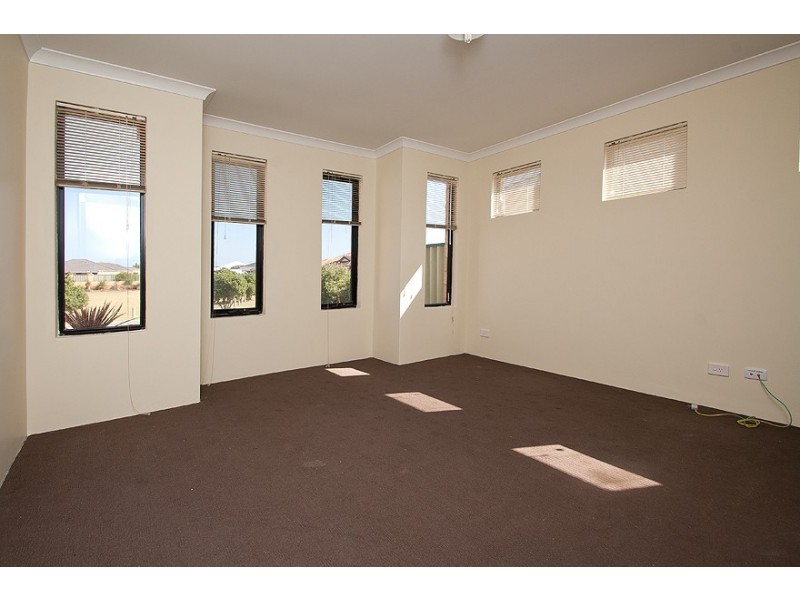 12  Tangier Parkway, Port Kennedy WA 6172