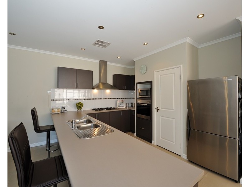 35 Wibberley Loop, Baldivis WA 6171