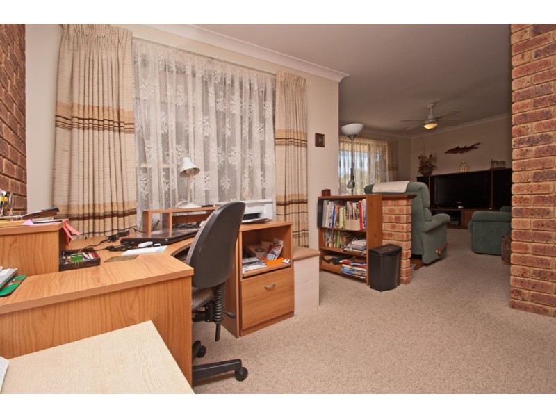 18  Mclarty Road, Shoalwater WA 6169