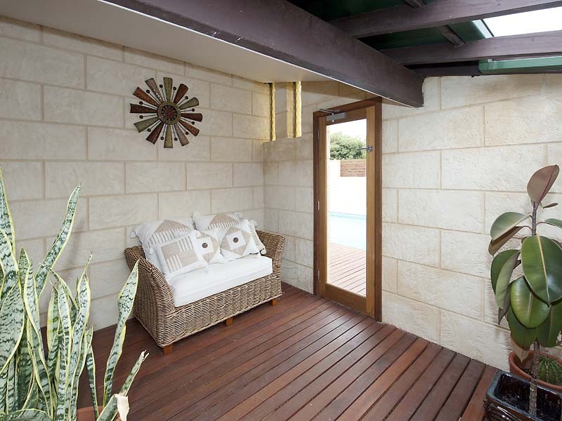 6 Indiana Parade, Singleton WA 6175