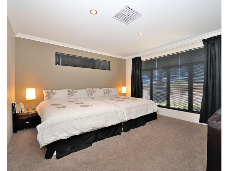 42 Makybe Drv, Baldivis WA 6171