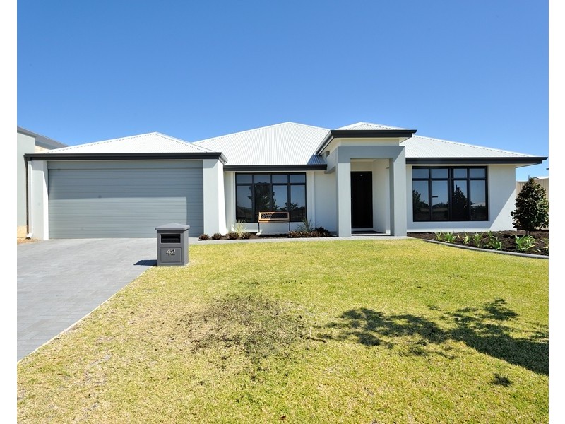 42 Makybe Drv, Baldivis WA 6171