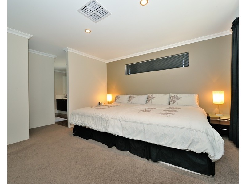 42 Makybe Drv, Baldivis WA 6171