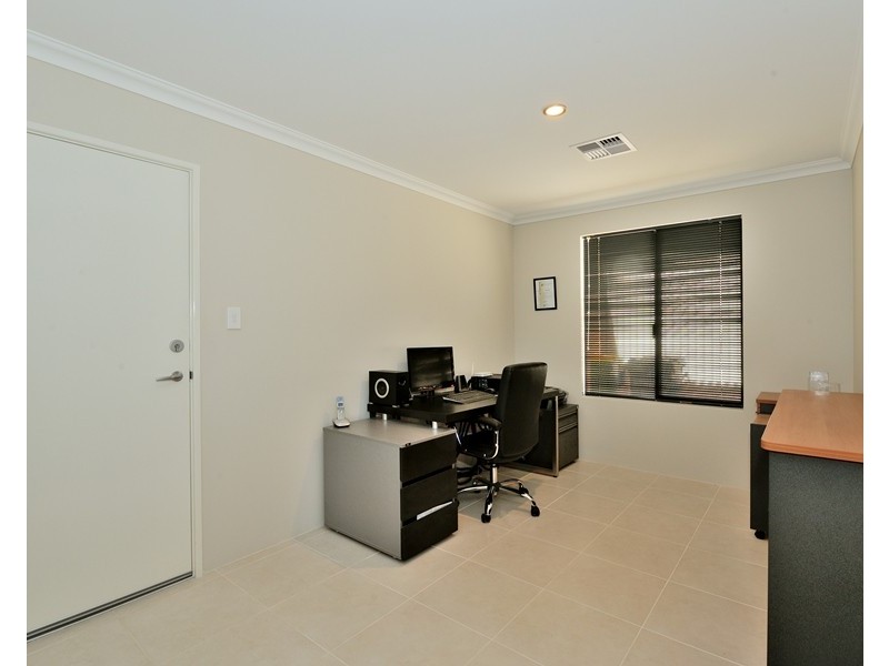 42 Makybe Drv, Baldivis WA 6171
