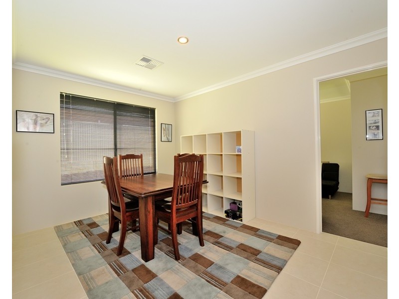 42 Makybe Drv, Baldivis WA 6171