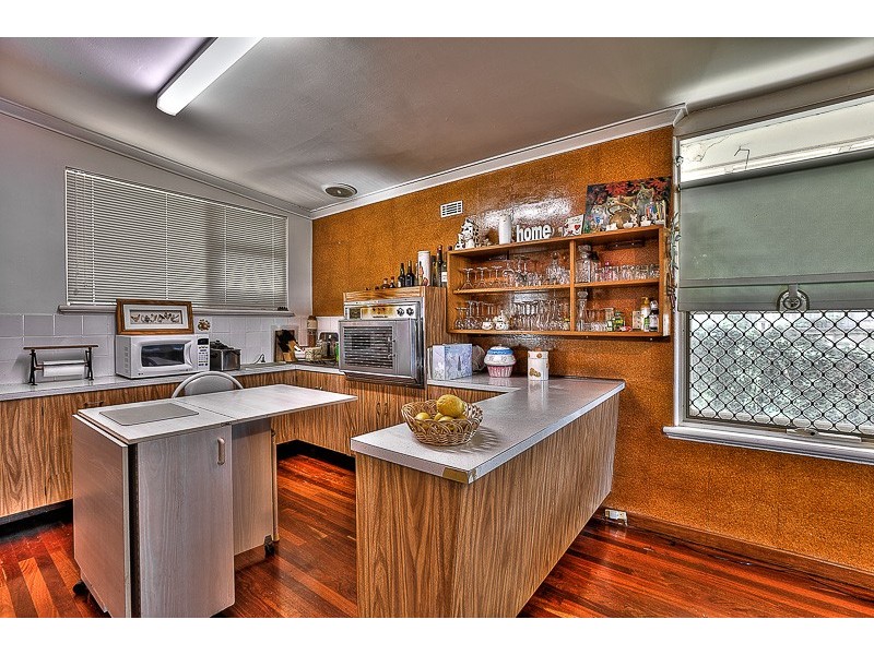 12 Stoner Street, Rockingham WA 6168