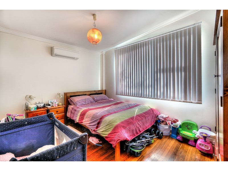 12 Stoner Street, Rockingham WA 6168