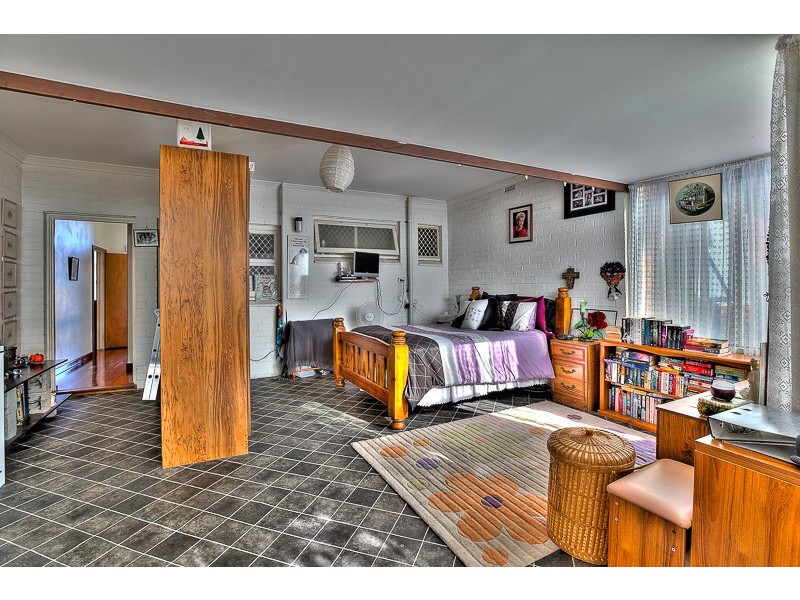 12 Stoner Street, Rockingham WA 6168