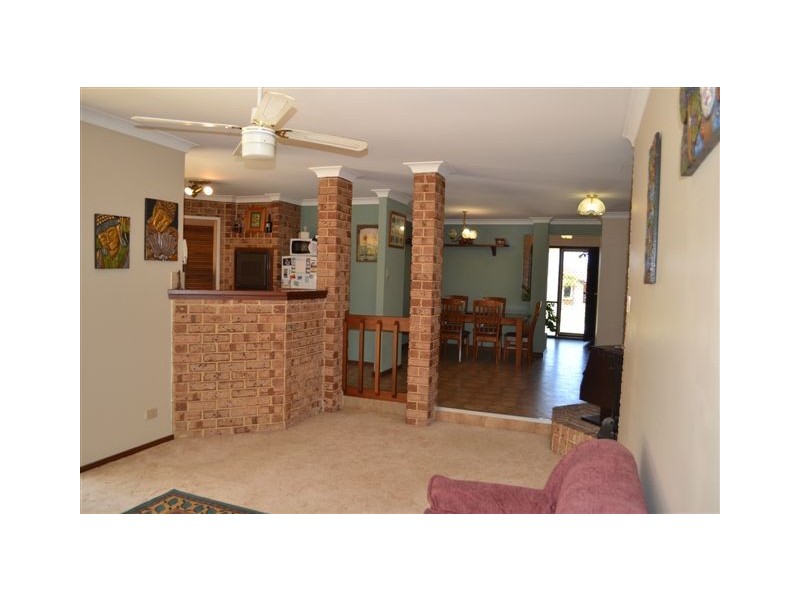 23 Clovelly Way, Warnbro WA 6169