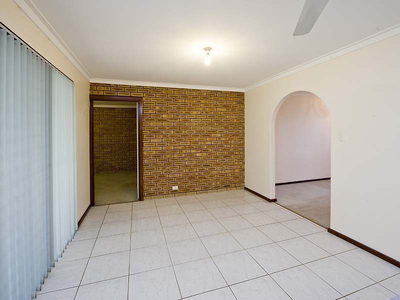 6 Warner Lane, Rockingham WA 6168