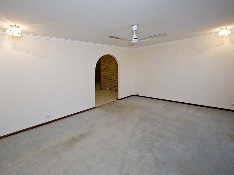 6 Warner Lane, Rockingham WA 6168