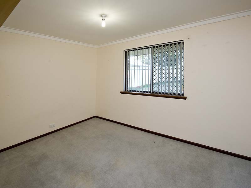 6 Warner Lane, Rockingham WA 6168