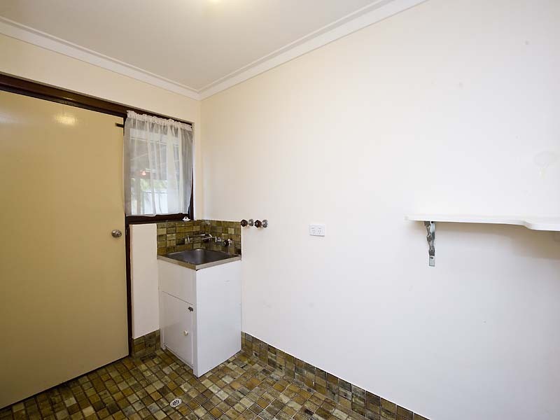 6 Warner Lane, Rockingham WA 6168