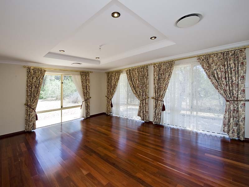 7 Ironmonger Court, Wellard WA 6170