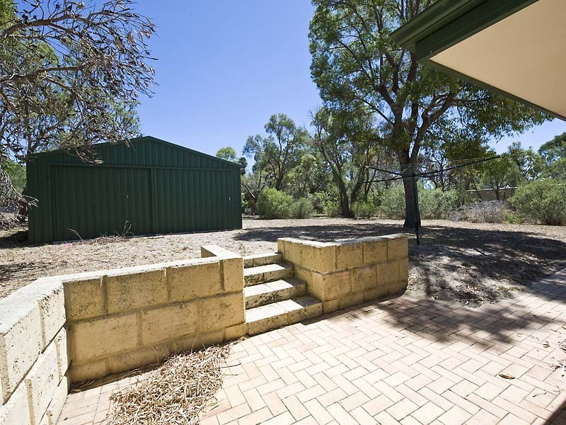 7 Ironmonger Court, Wellard WA 6170