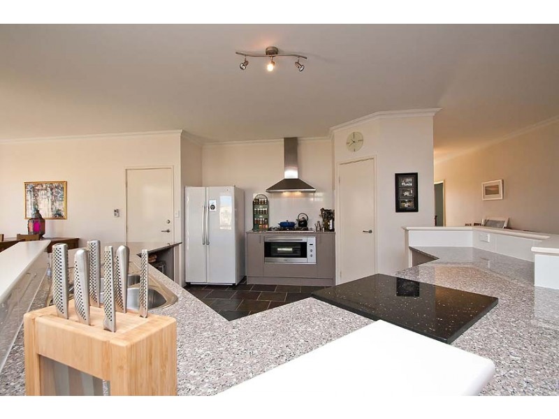 18 Dorado Street, Singleton WA 6175