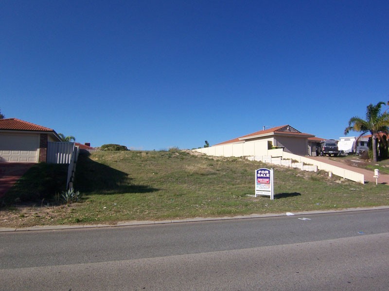 76 Cuthbertson Drive, Cooloongup WA 6168