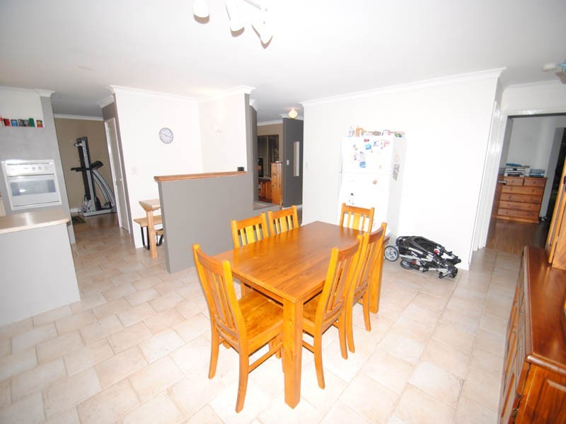 91 Fendam Street, Warnbro WA 6169