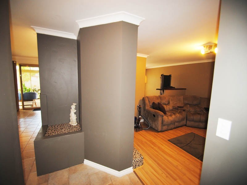 91 Fendam Street, Warnbro WA 6169