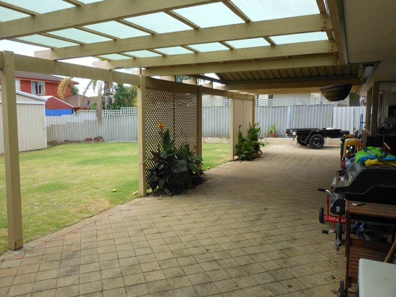 91 Fendam Street, Warnbro WA 6169