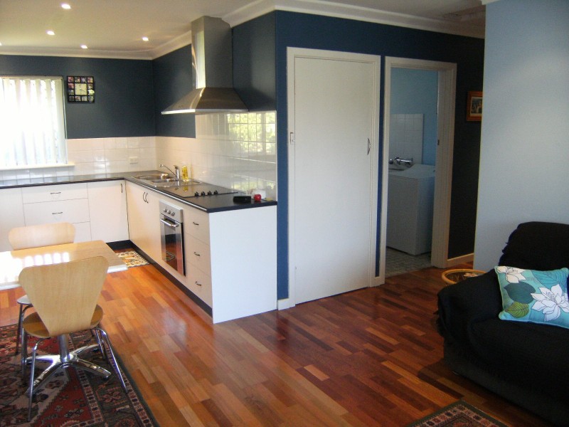 5/32 Mckenzie Road, Shoalwater WA 6169