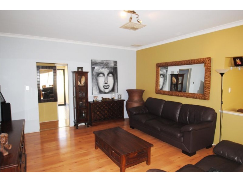 11 Banner Avenue, Baldivis WA 6171