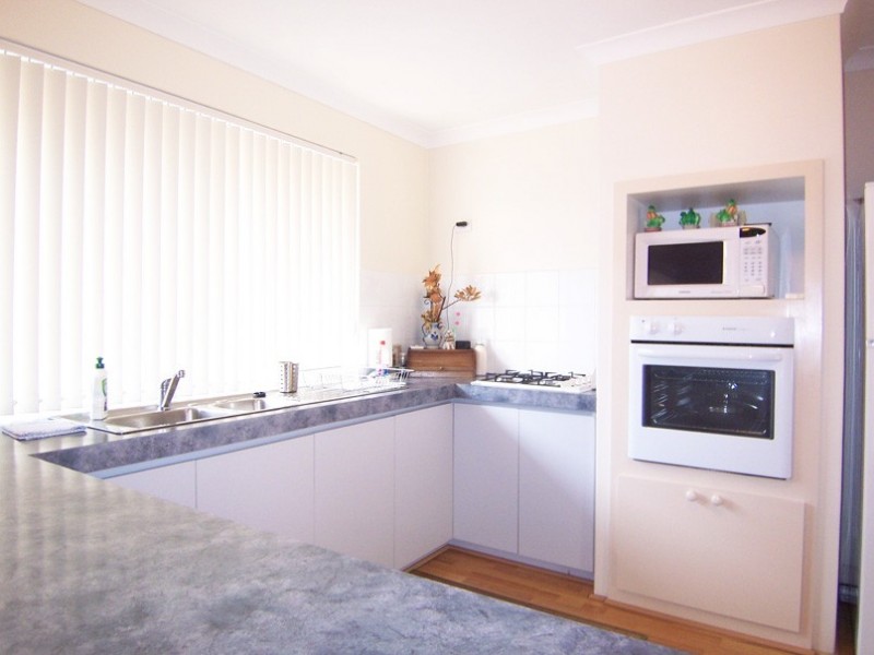 24 Trafalgar Gardens, Port Kennedy WA 6172