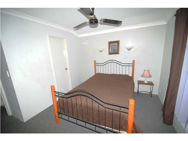 3 Nurrari Close, Waikiki WA 6169