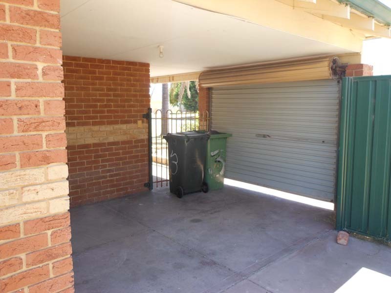 3 Nurrari Close, Waikiki WA 6169