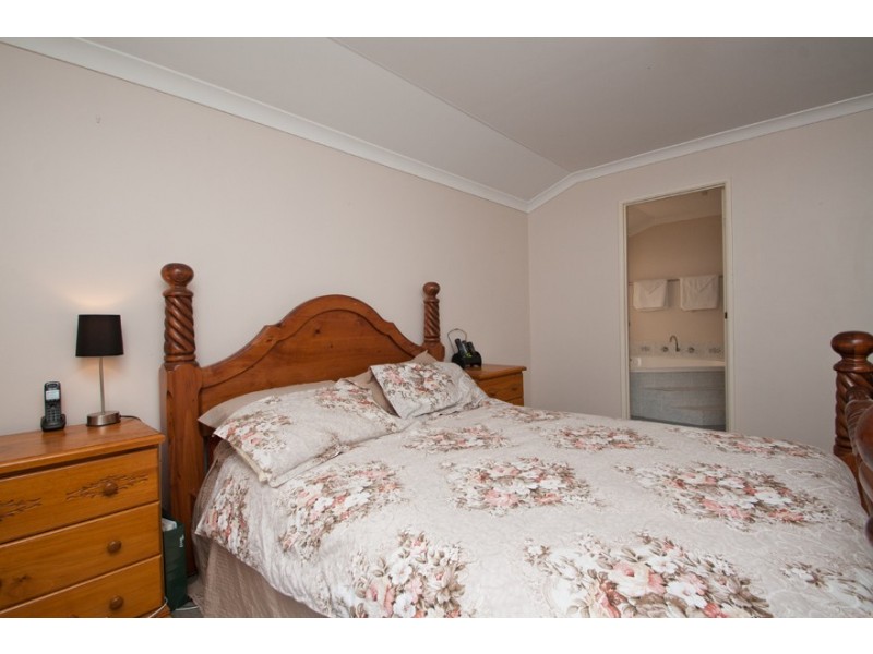 21 Belmez Turn, Port Kennedy WA 6172