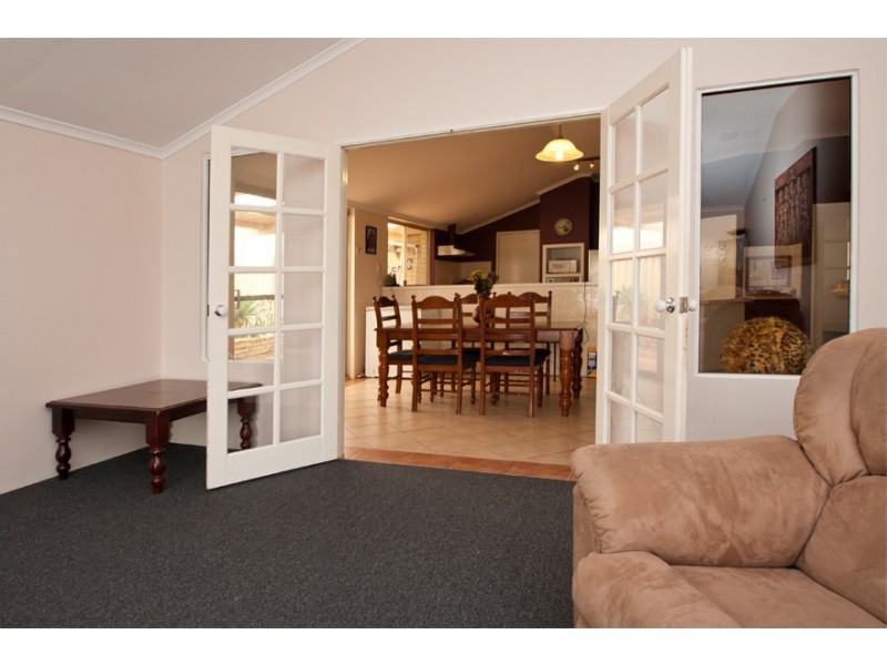 21 Belmez Turn, Port Kennedy WA 6172