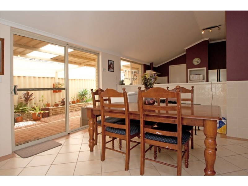 21 Belmez Turn, Port Kennedy WA 6172