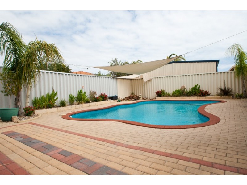 21 Belmez Turn, Port Kennedy WA 6172