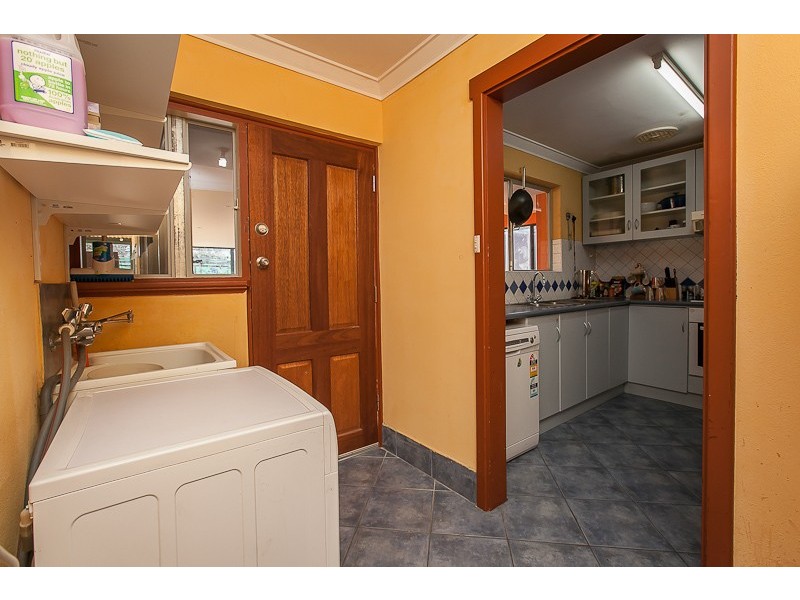 44 Rae Road, Safety Bay WA 6169