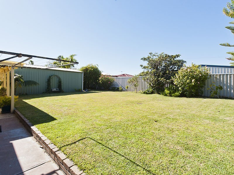 38 Campbell Way, Rockingham WA 6168
