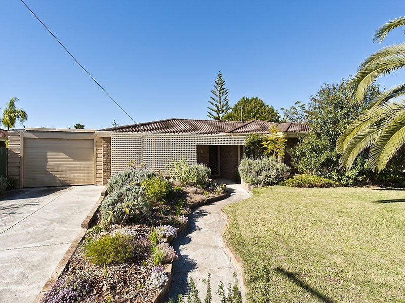 38 Campbell Way, Rockingham WA 6168