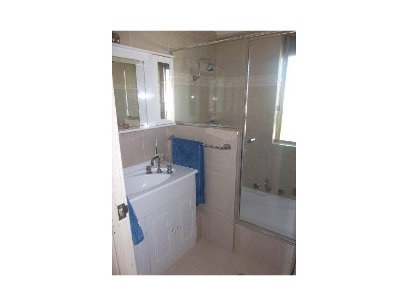 18 Murchison Road, Cooloongup WA 6168