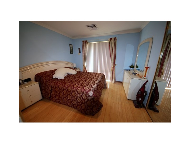 18 Murchison Road, Cooloongup WA 6168