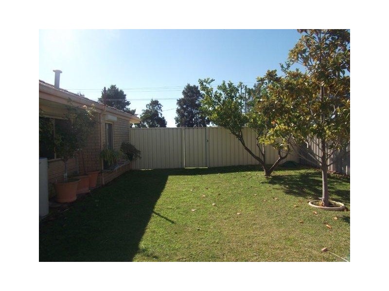 18 Murchison Road, Cooloongup WA 6168