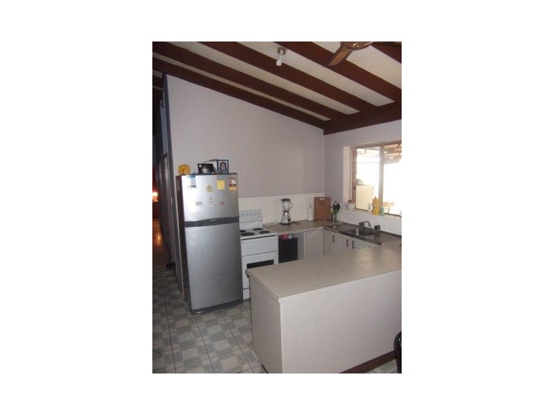 7 Clennett Close, Cooloongup WA 6168