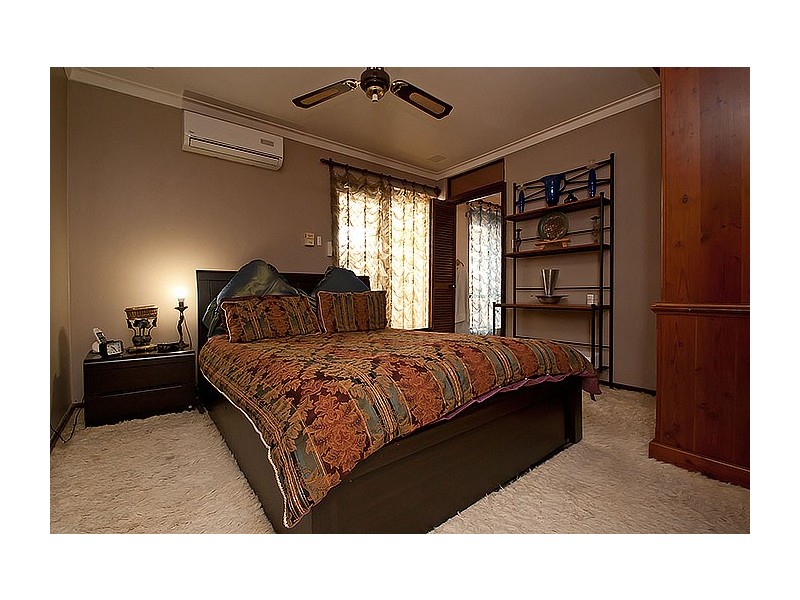 3 Mulligan Way, Orelia WA 6167