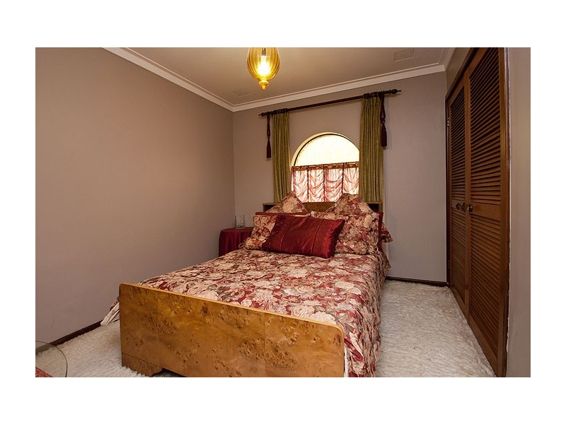 3 Mulligan Way, Orelia WA 6167