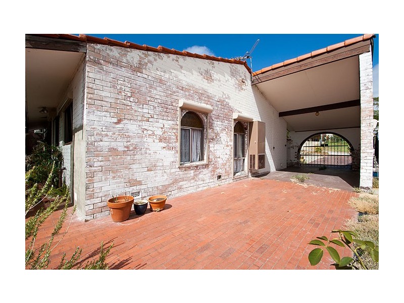 3 Mulligan Way, Orelia WA 6167