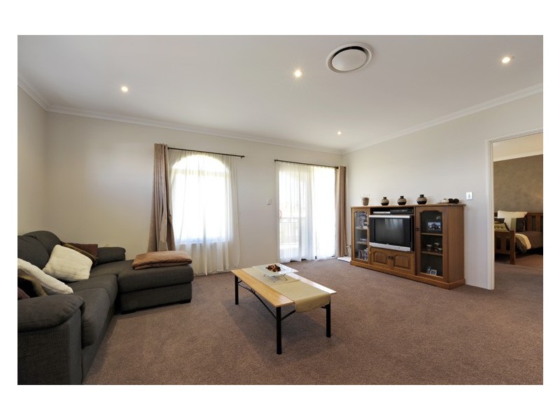 67 Tranby Drive, Baldivis WA 6171