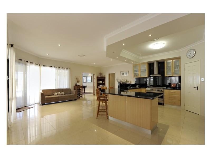67 Tranby Drive, Baldivis WA 6171