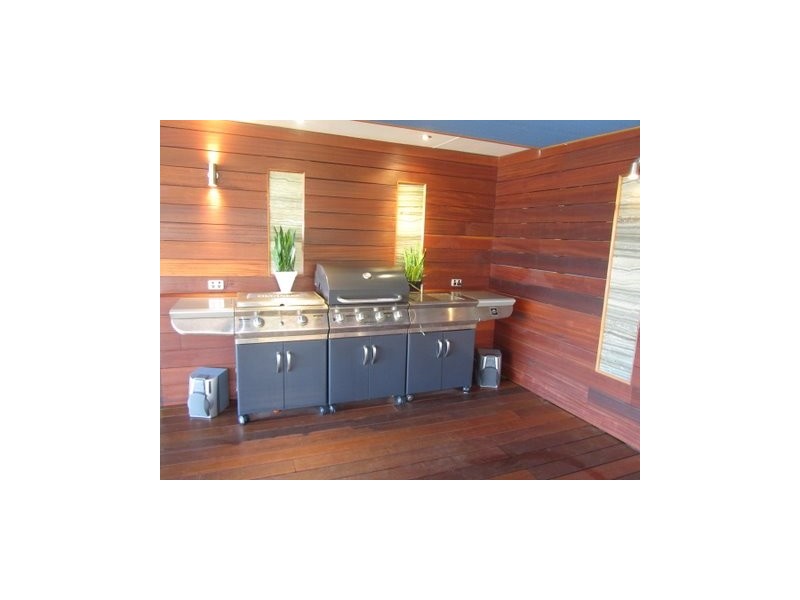 4 Meridian Mews, Waikiki WA 6169