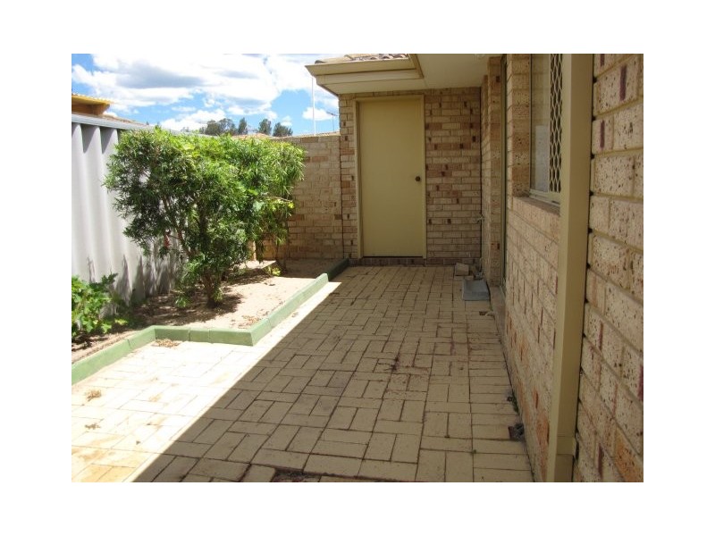 40 / 15-17 Ashford Avenue, Rockingham WA 6168