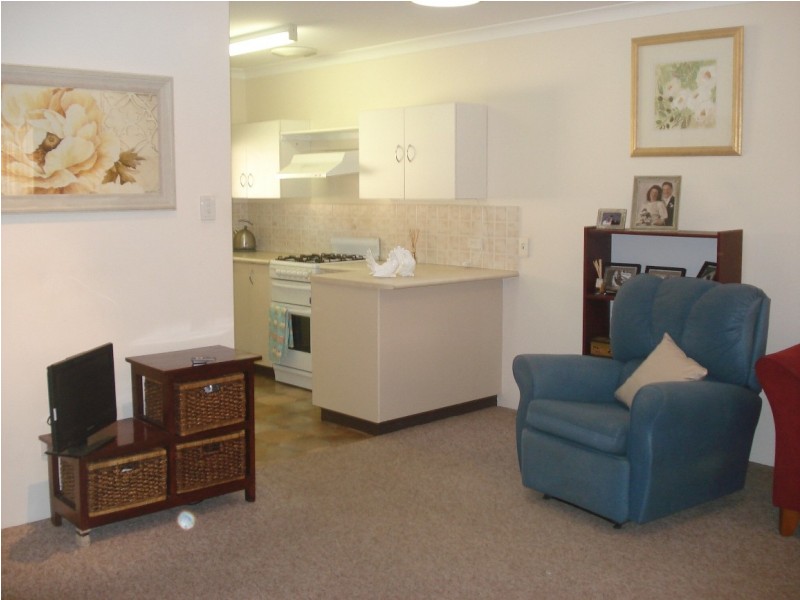 28/27 Goongarrie Drive, Cooloongup WA 6168