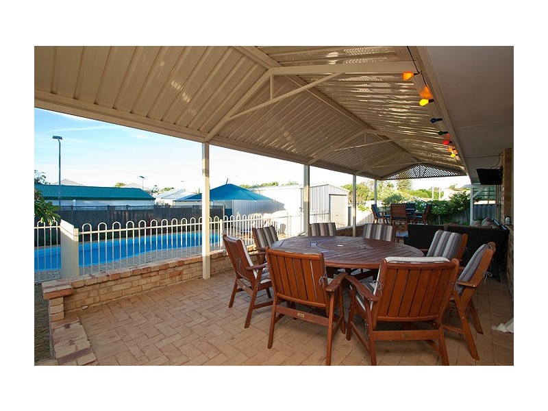 8 Griggs Way, Rockingham WA 6168